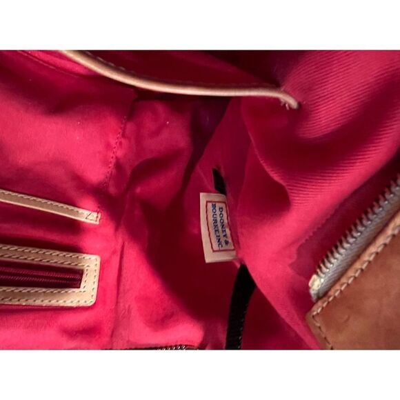 Dooney & Bourke Signature Tote Pink/off-white letters Side Tassel Tote - Picture 8 of 9